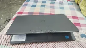 New Laptop Dell Inspiron 15 8GB Intel Core i3 SSD 512GB