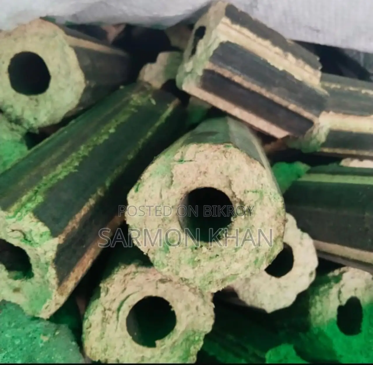 1 Ton Biomass Brickets