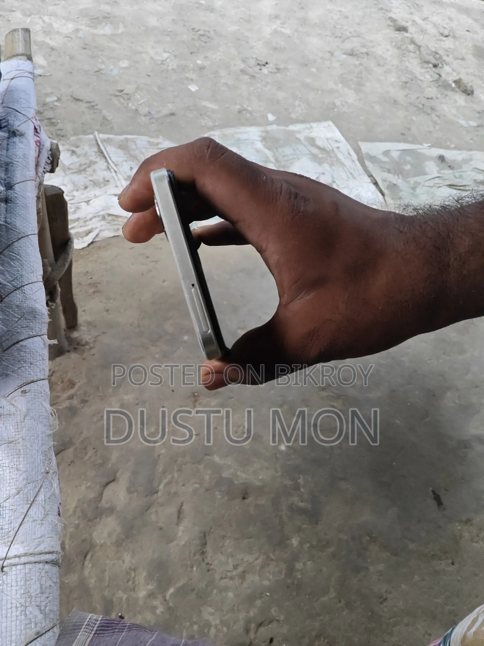 Vivo Y16 64 GB Gold
