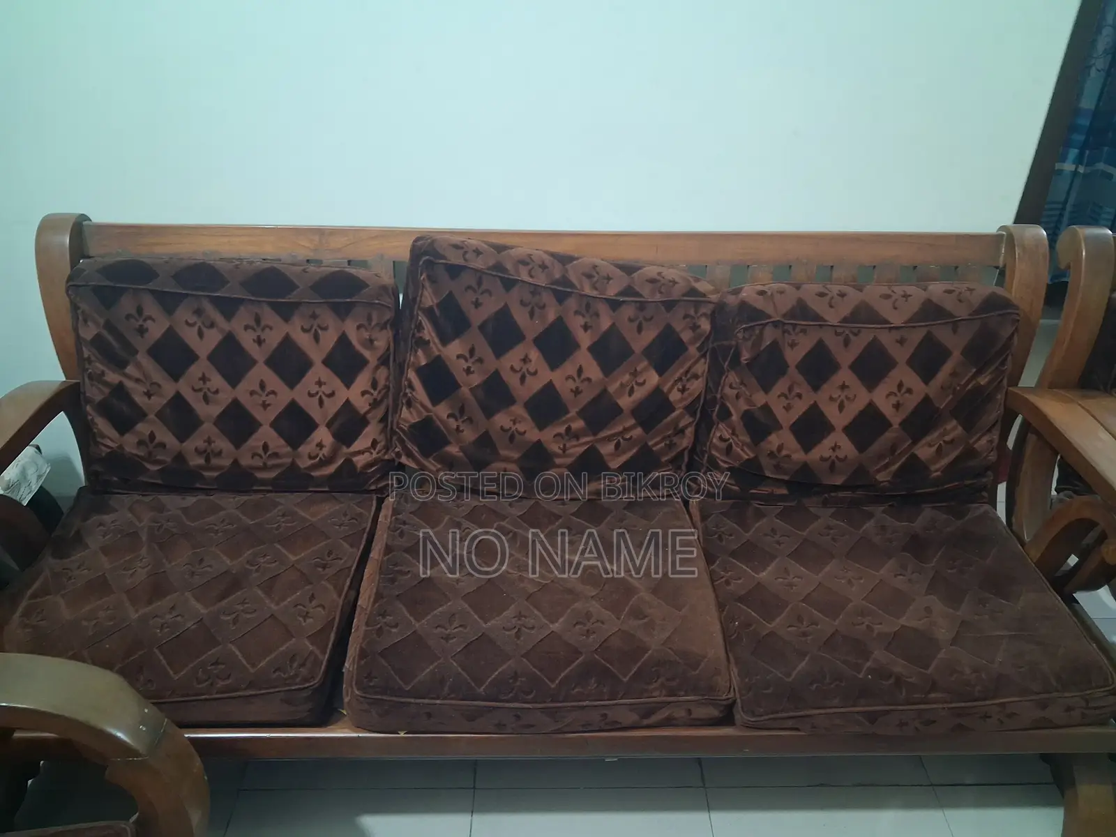 Sofa(Shegun Kath)