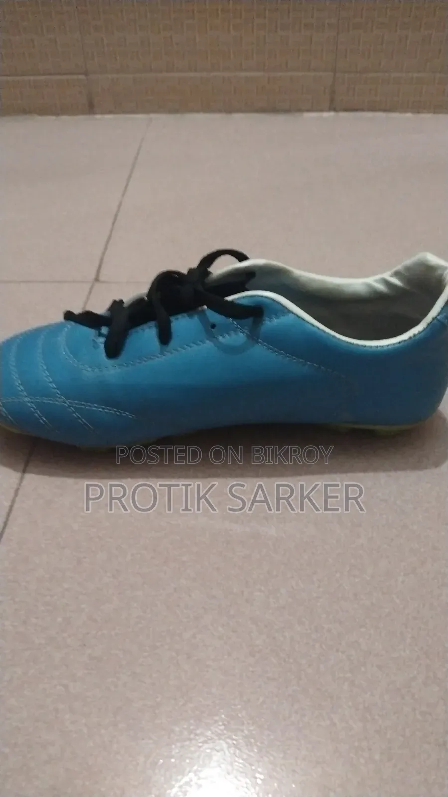 Football Shoes / Cleats