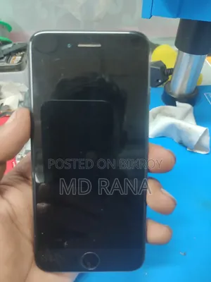 Apple iPhone 7 32 GB Black