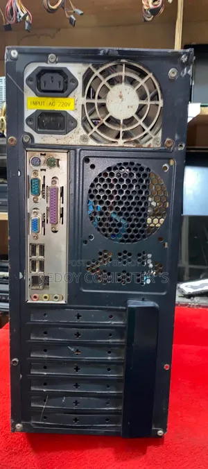 Desktop Computer Asus 8GB Intel Core i3 HDD 500GB