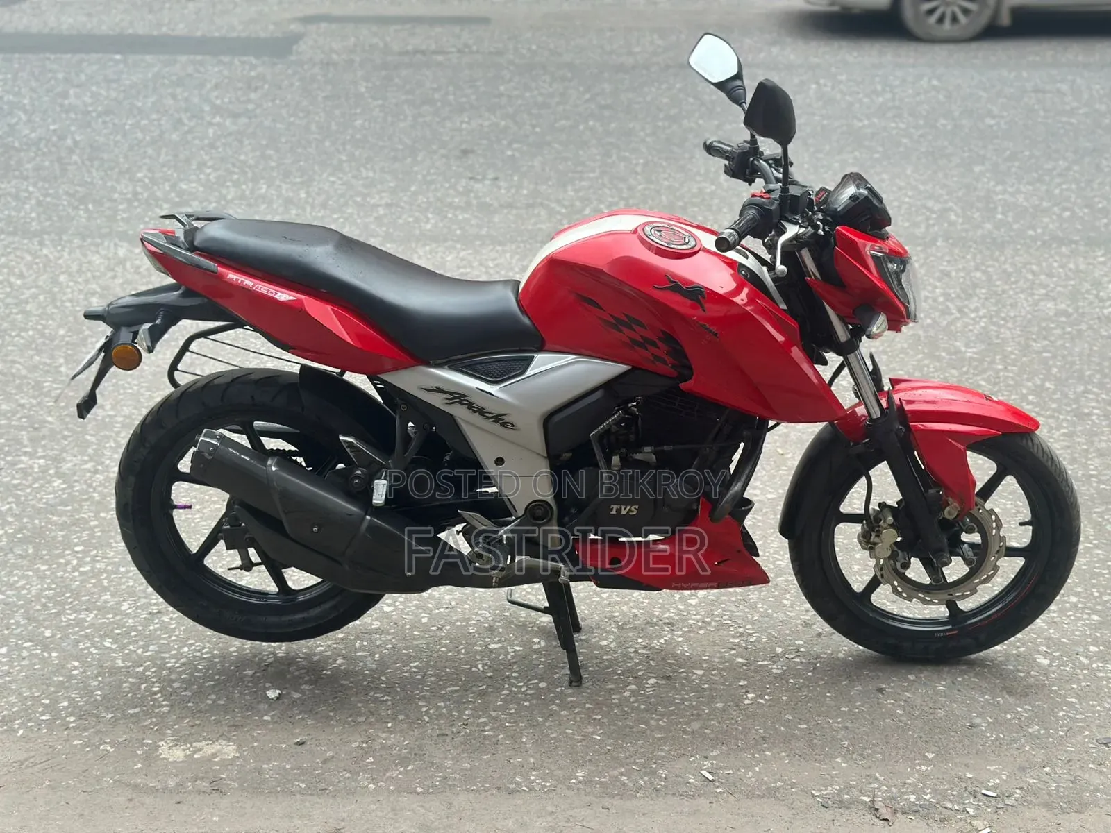 TVS Apache 160 4V 2020 Red