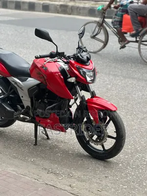 TVS Apache 160 4V 2020 Red