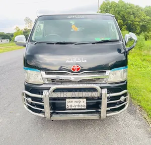 Toyota HiAce 2005 Grey