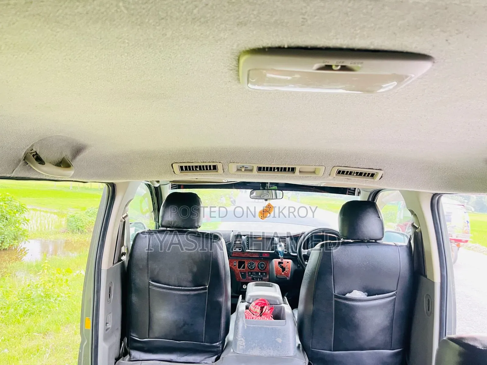 Toyota HiAce 2005 Grey