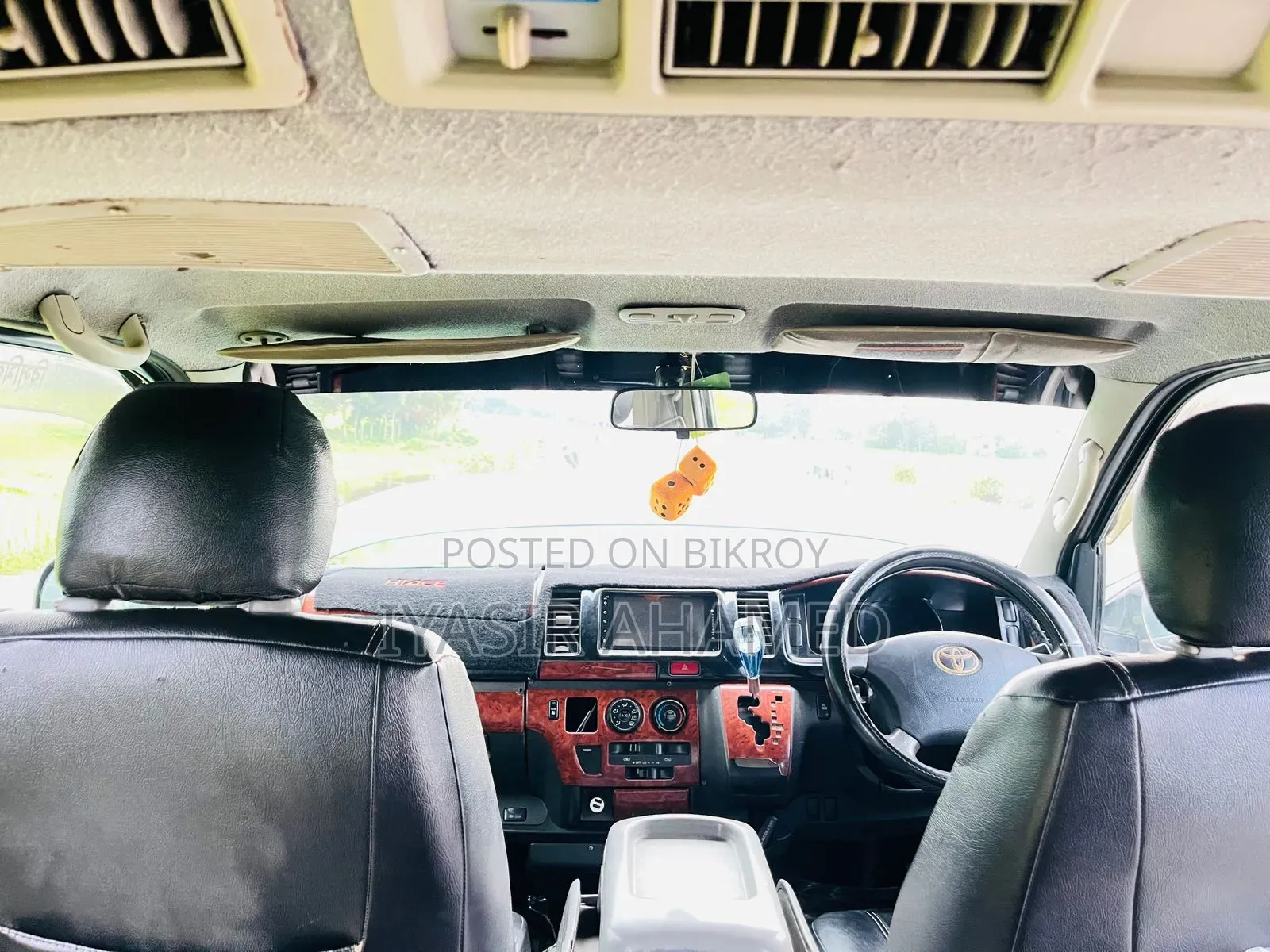 Toyota HiAce 2005 Grey