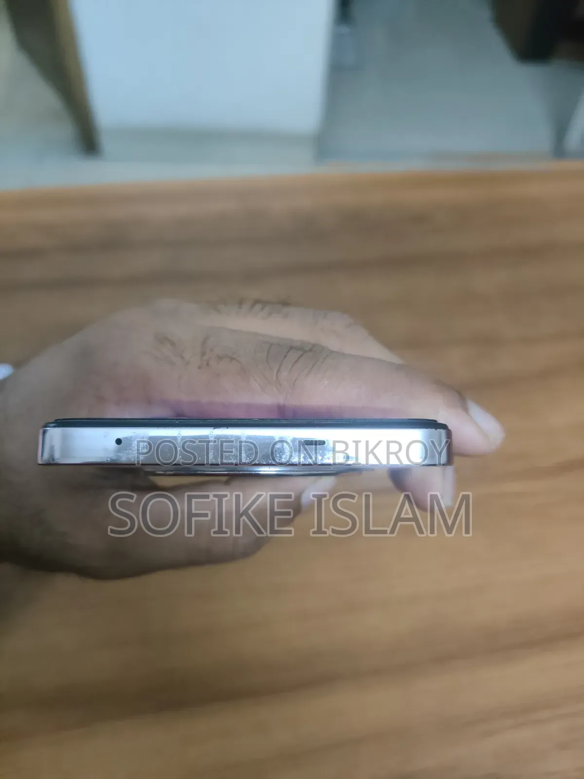 অপ্পো রেনো১২ এফ ৫জি ২৫৬ জিবি ওরেঞ্জ