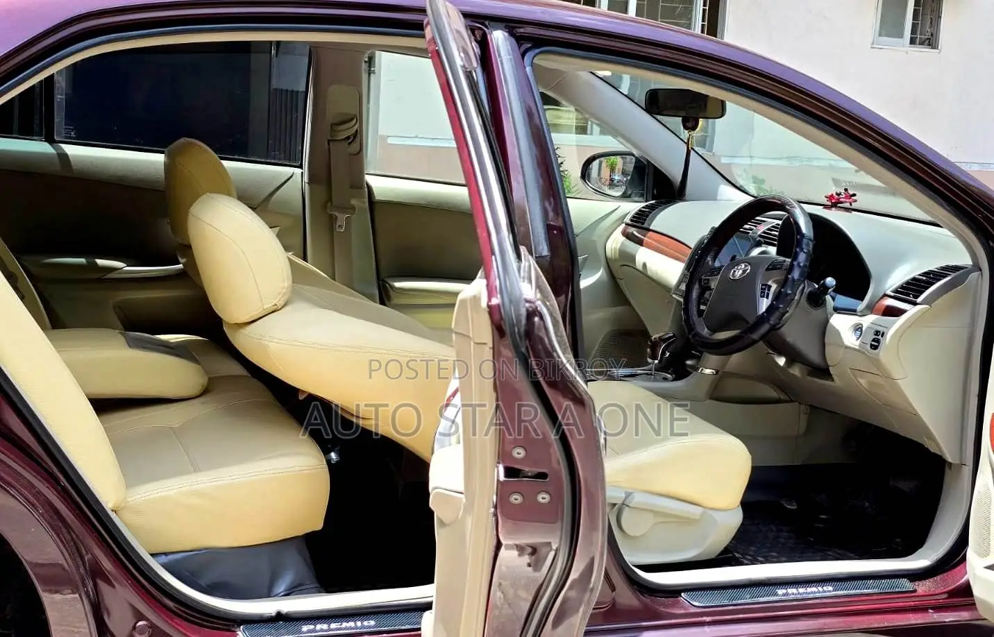 Toyota Premio 1.5 FWD 2011 Maroon