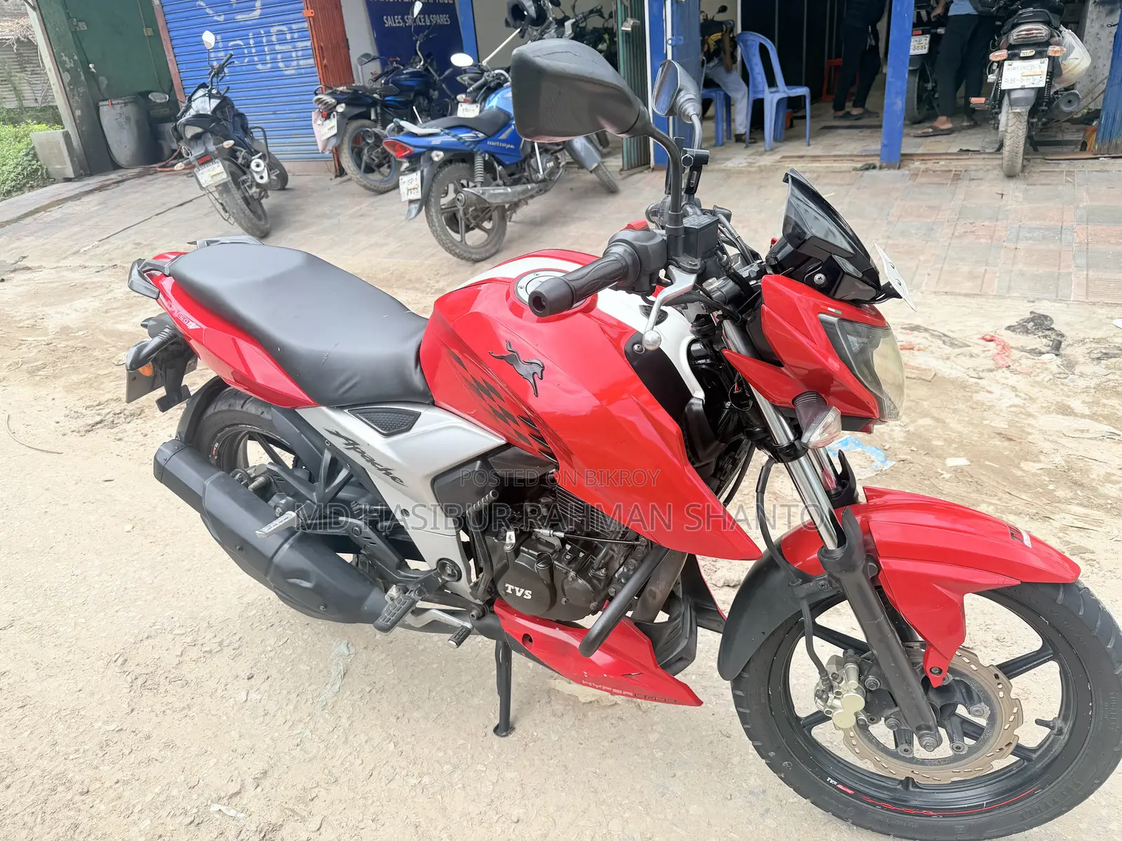 TVS Apache 160 4V 2019 Red
