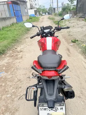 TVS Apache 160 4V 2019 Red