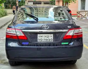 Toyota Premio 1.5 FWD 2014 Gray