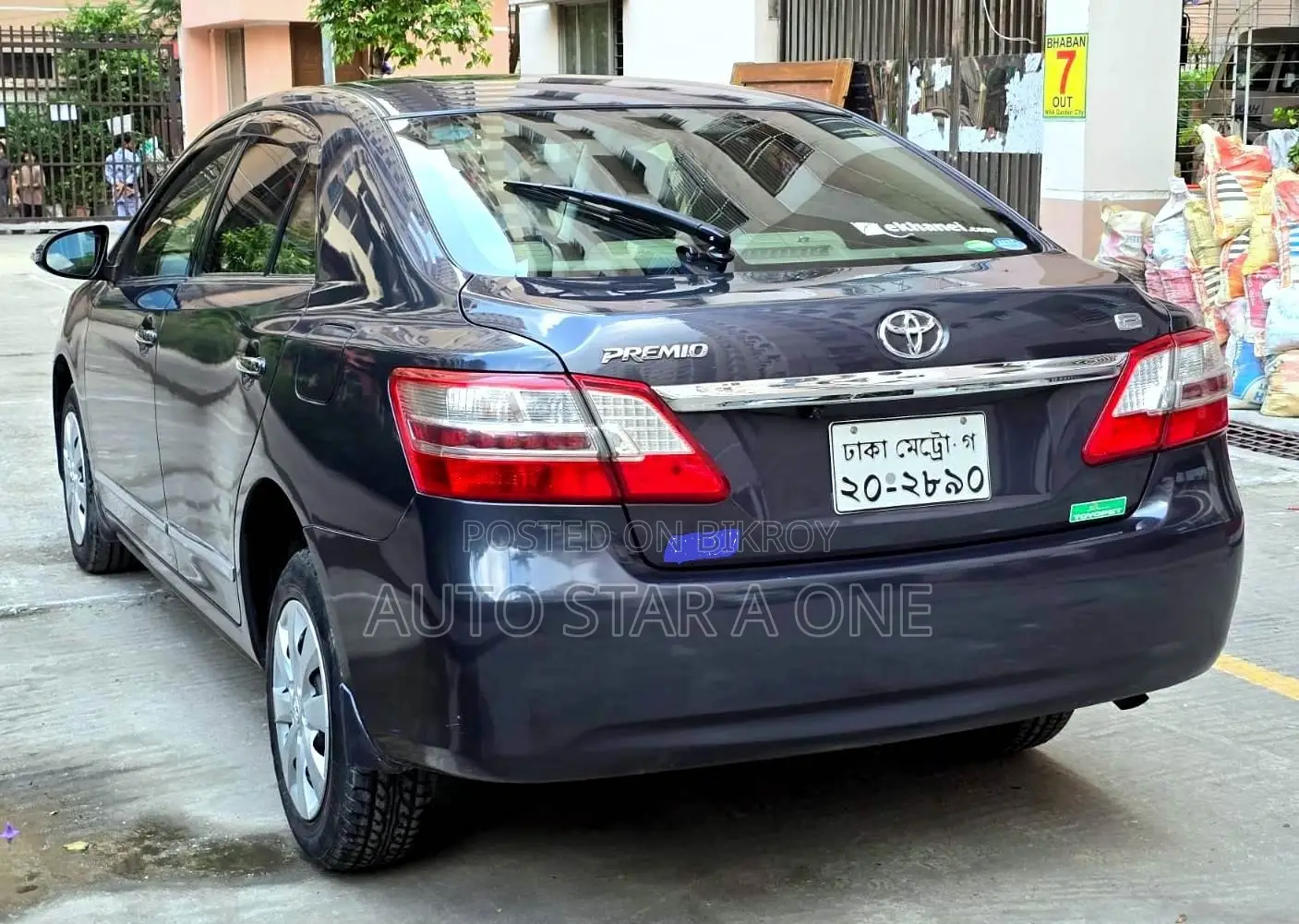 Toyota Premio 1.5 FWD 2014 Gray