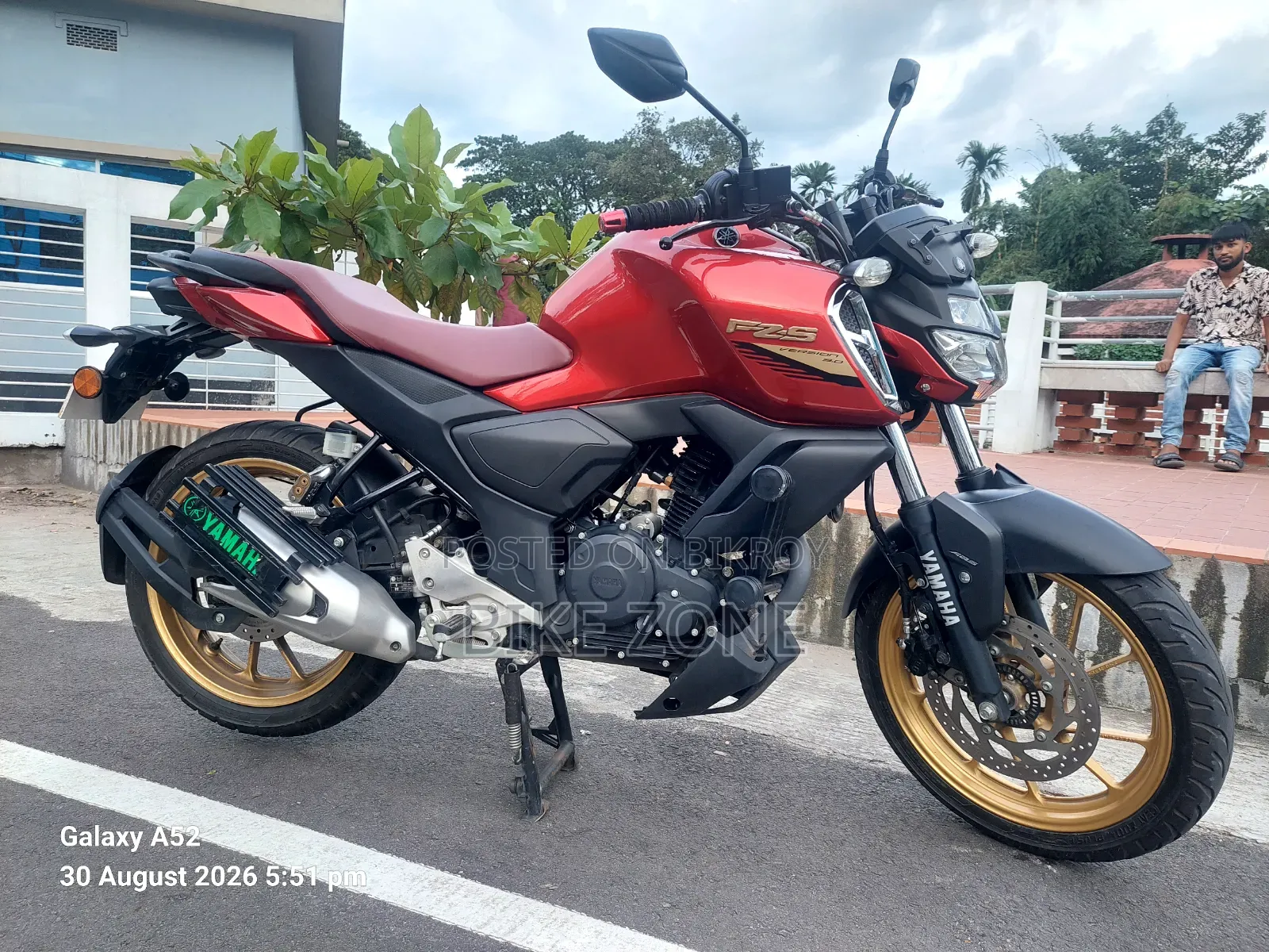 Yamaha FZS V3 2024 Red