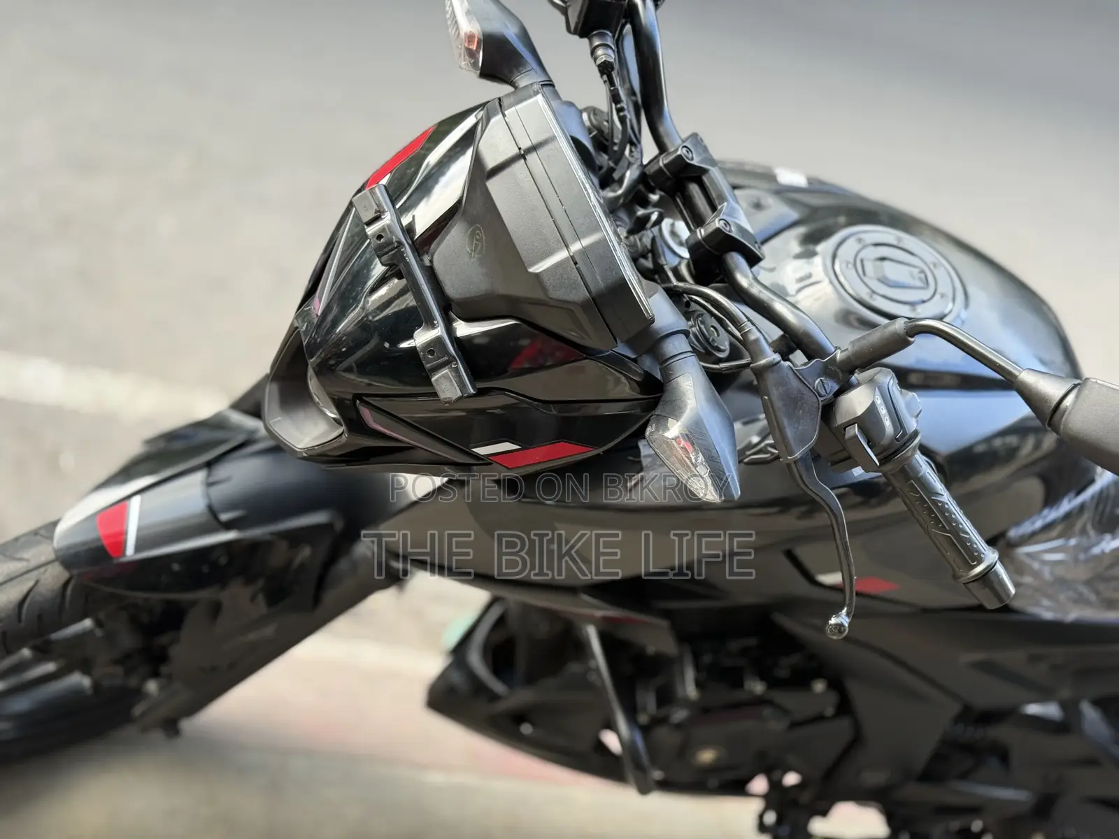 Bajaj Pulsar N160 2025 Black