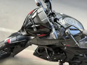 Bajaj Pulsar N160 2025 Black