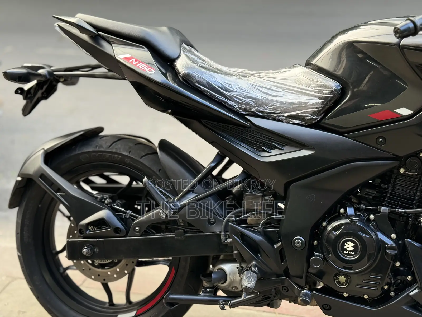 Bajaj Pulsar N160 2025 Black
