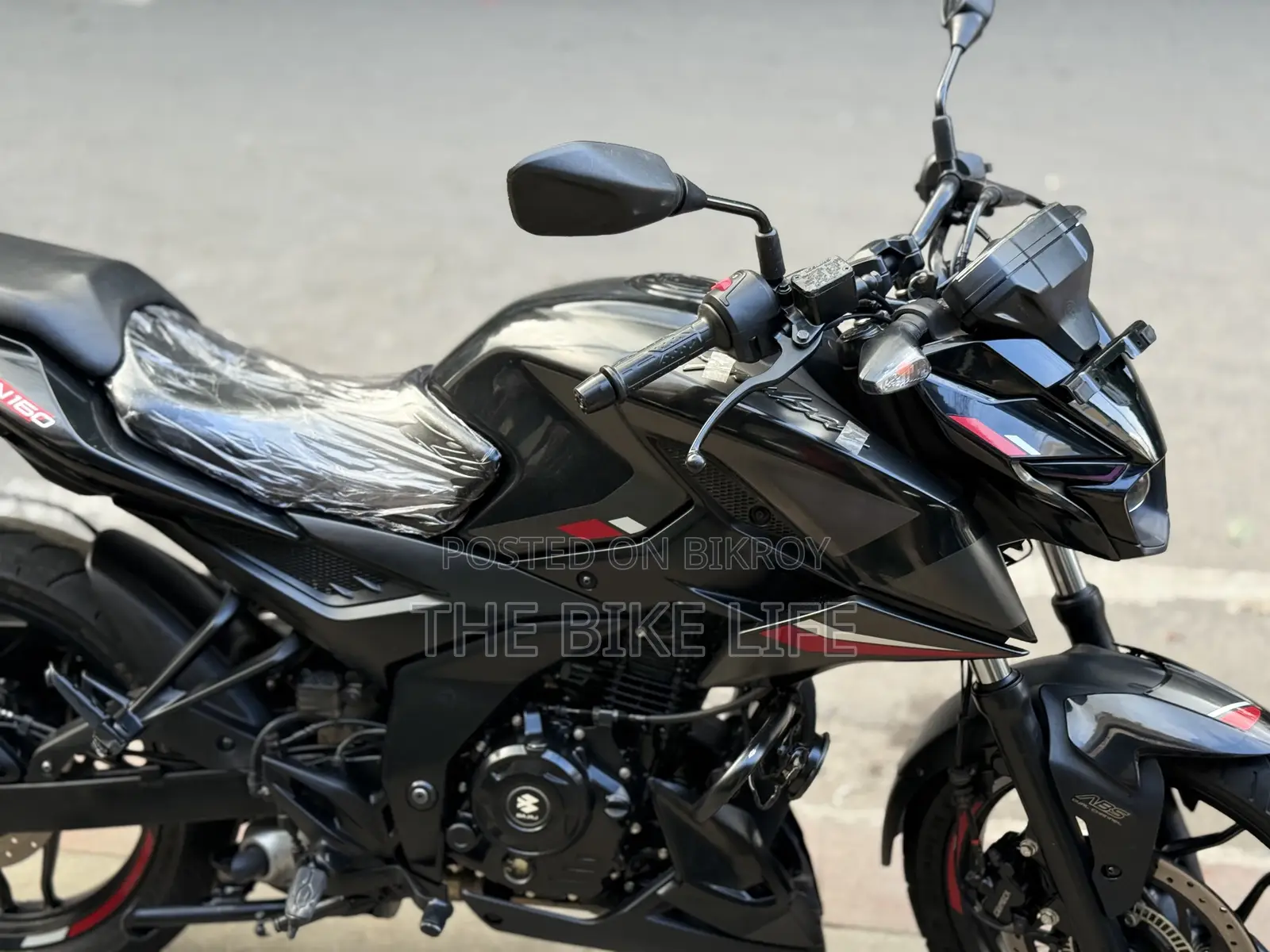 Bajaj Pulsar N160 2025 Black