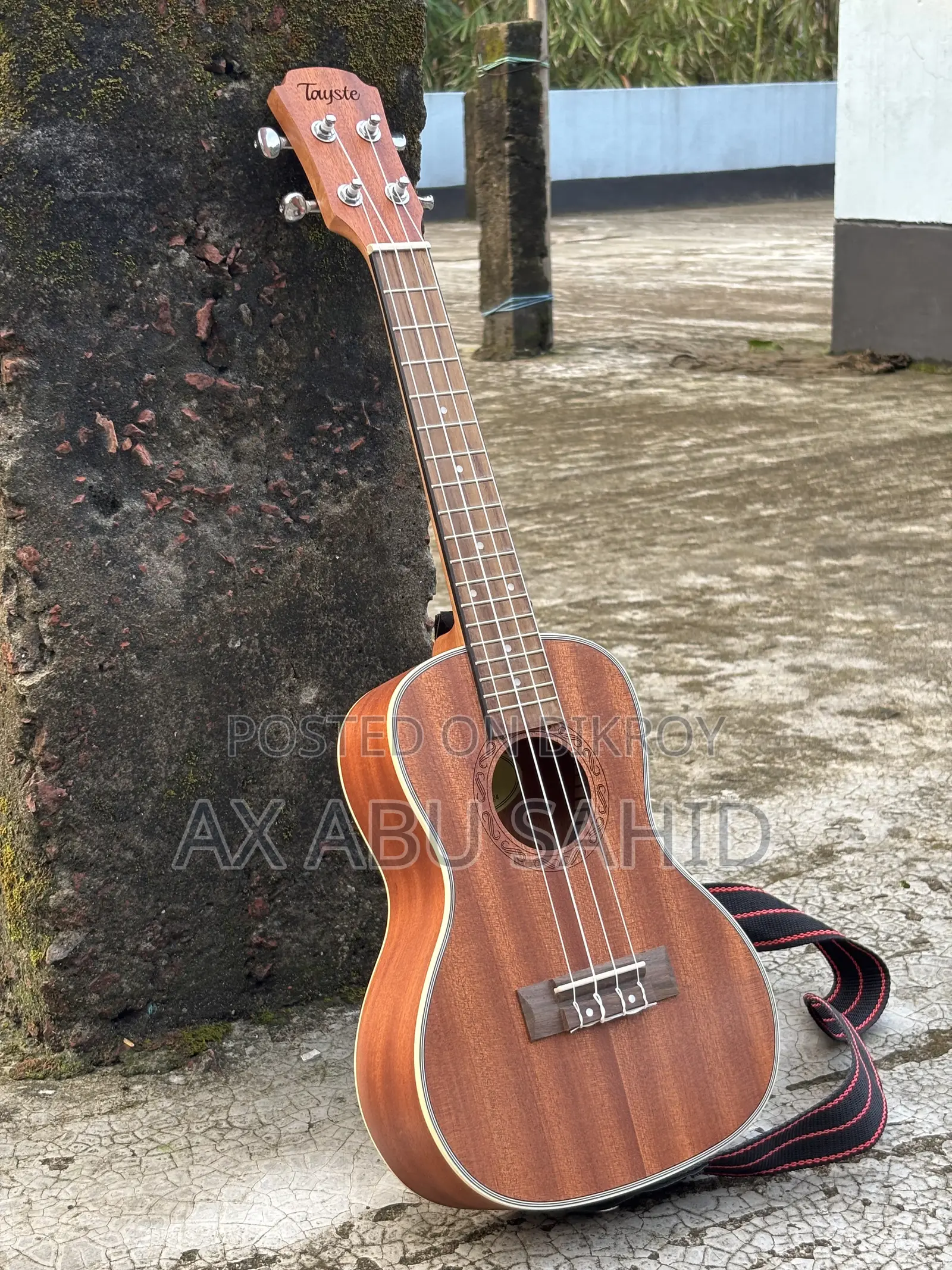 Tayste Ukulele ( 24”inch)
