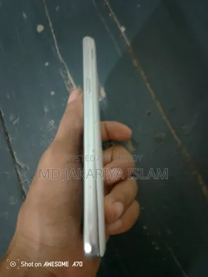Samsung Galaxy J3 8 GB White