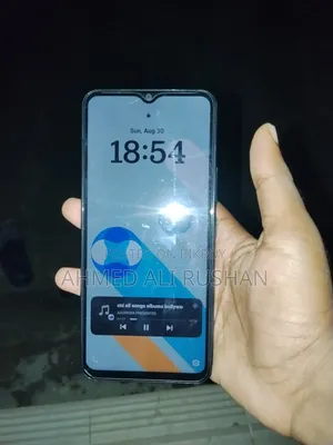 Vivo Y03 64 GB Blue