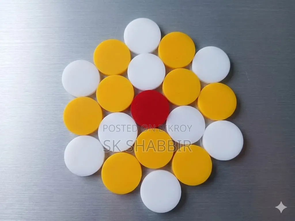 CARROM GUTI 8 M M, Made in India 19 Pics, Extra 5 Pics