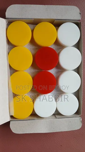 CARROM GUTI 8 M M, Made in India 19 Pics, Extra 5 Pics