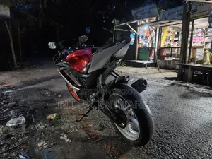 Yamaha R1 2018 Red