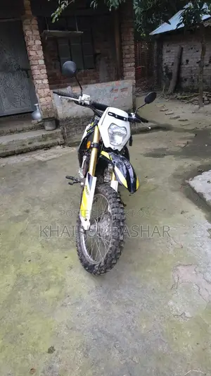 RUSI MP 125 SURF 2021 Black