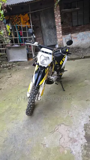 RUSI MP 125 SURF 2021 Black
