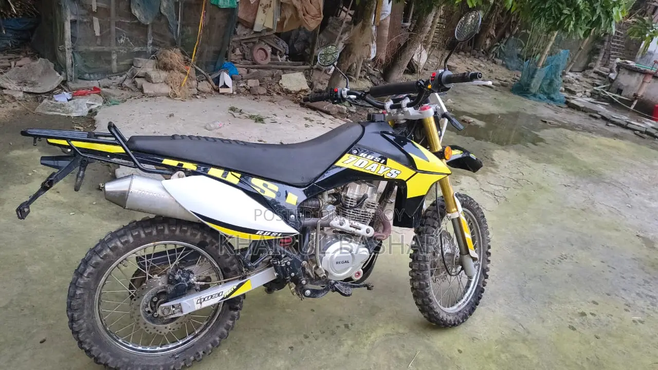 RUSI MP 125 SURF 2021 Black