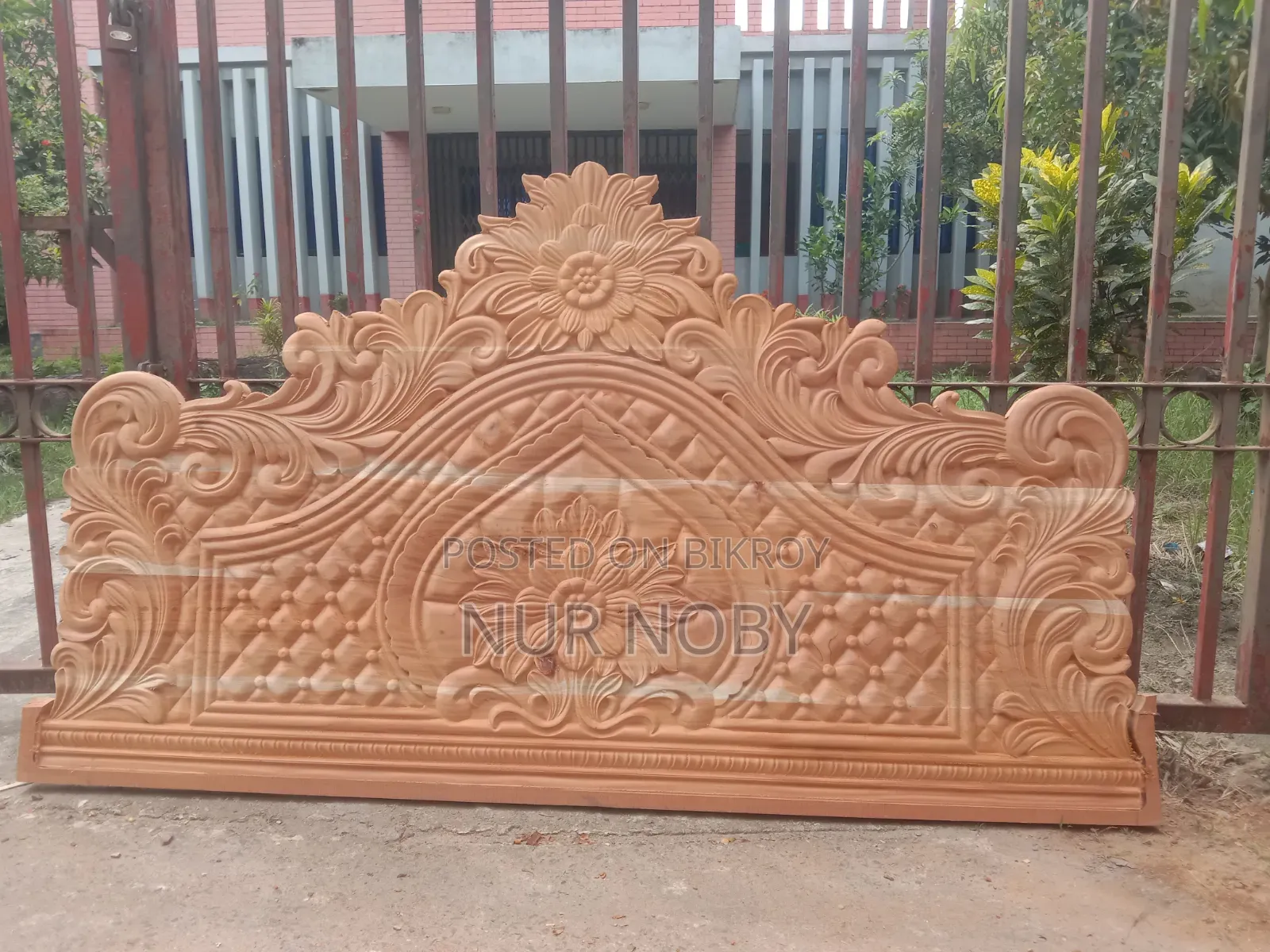 যশোর মেহগনি কঠের খাঠ।