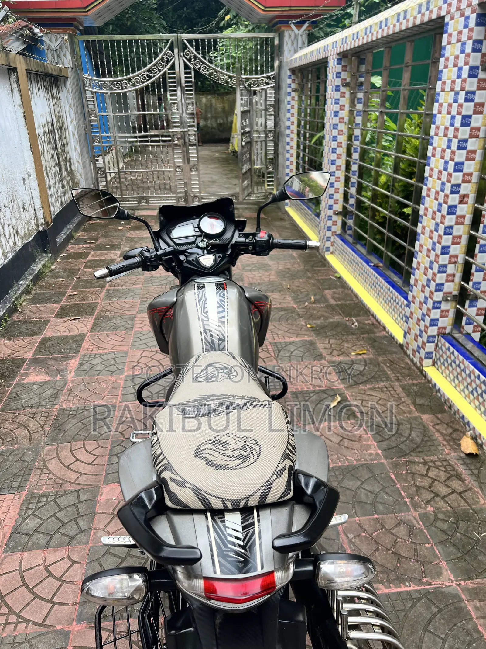TVS Apache RTR 160 2V 2019 Gray