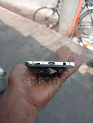 Samsung Galaxy S10 Plus 128 GB White