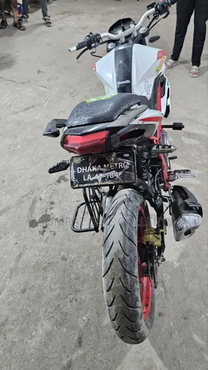 Benelli TNT 2017 White