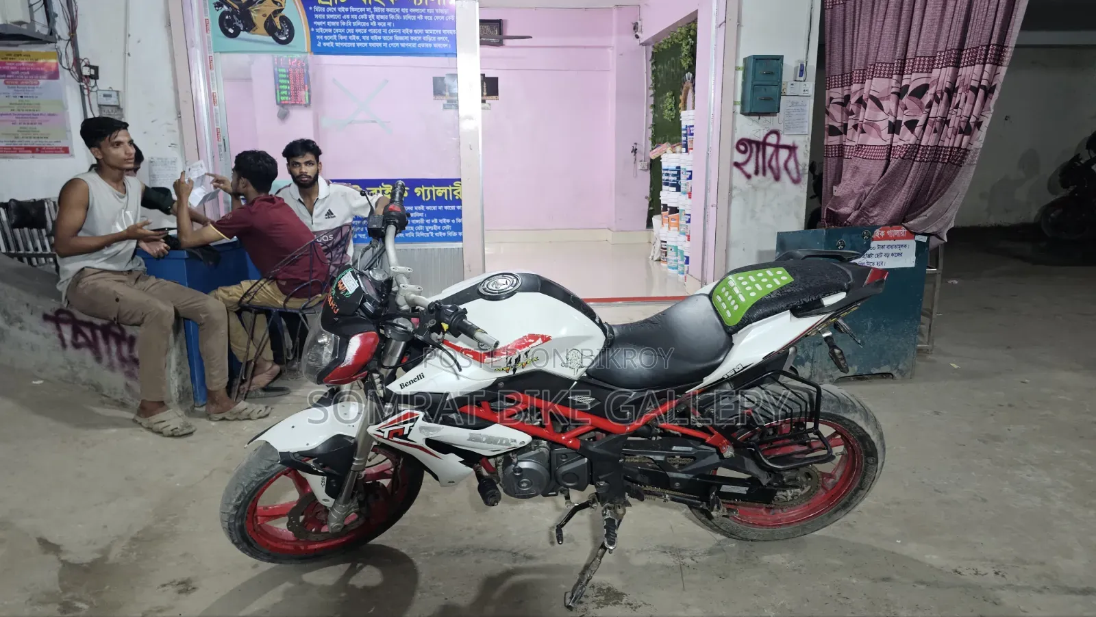 Benelli TNT 2017 White