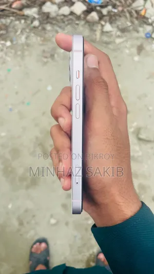Apple iPhone 13 128 GB Pink