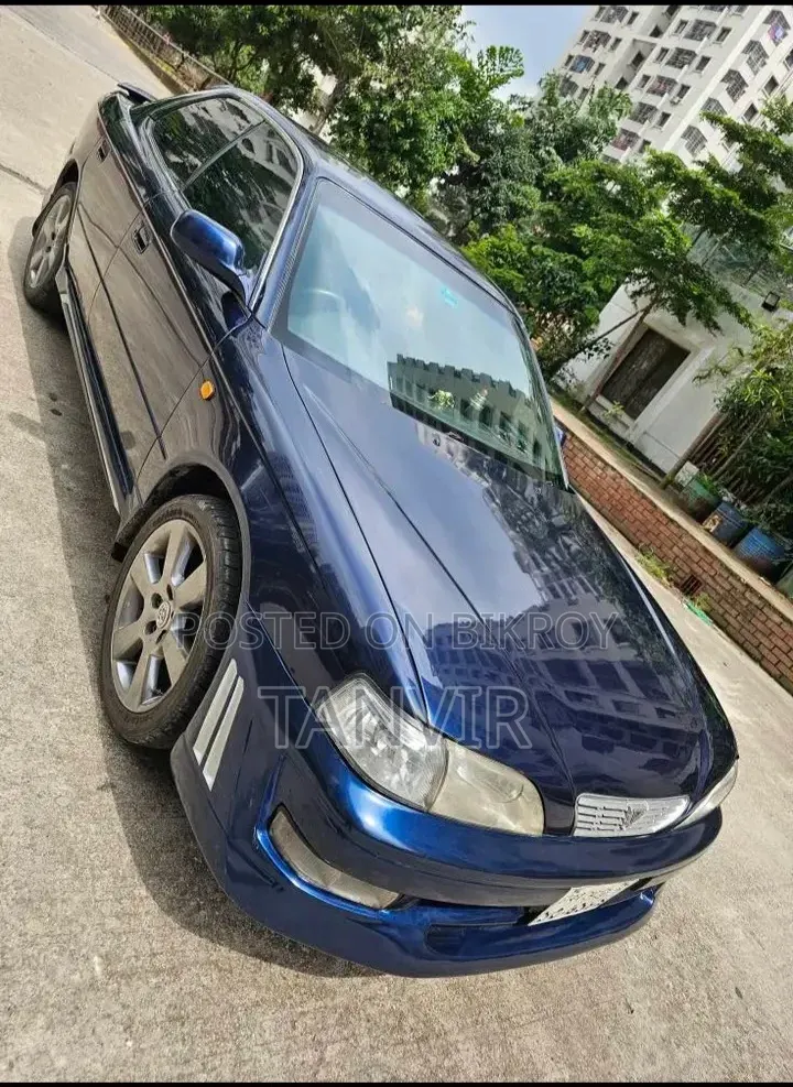 Toyota Vista 1996 Blue