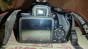 Canon 1300D ব্যবহিত ক্যামেরা আর্জেন্ট টাকার দরকার