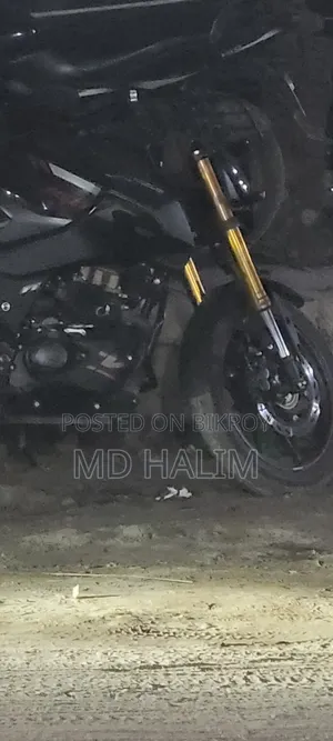 Hero Xtreme 160R 4V 2025 Black