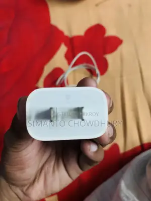 I Phone 12 Pro Max Charjar 20 W