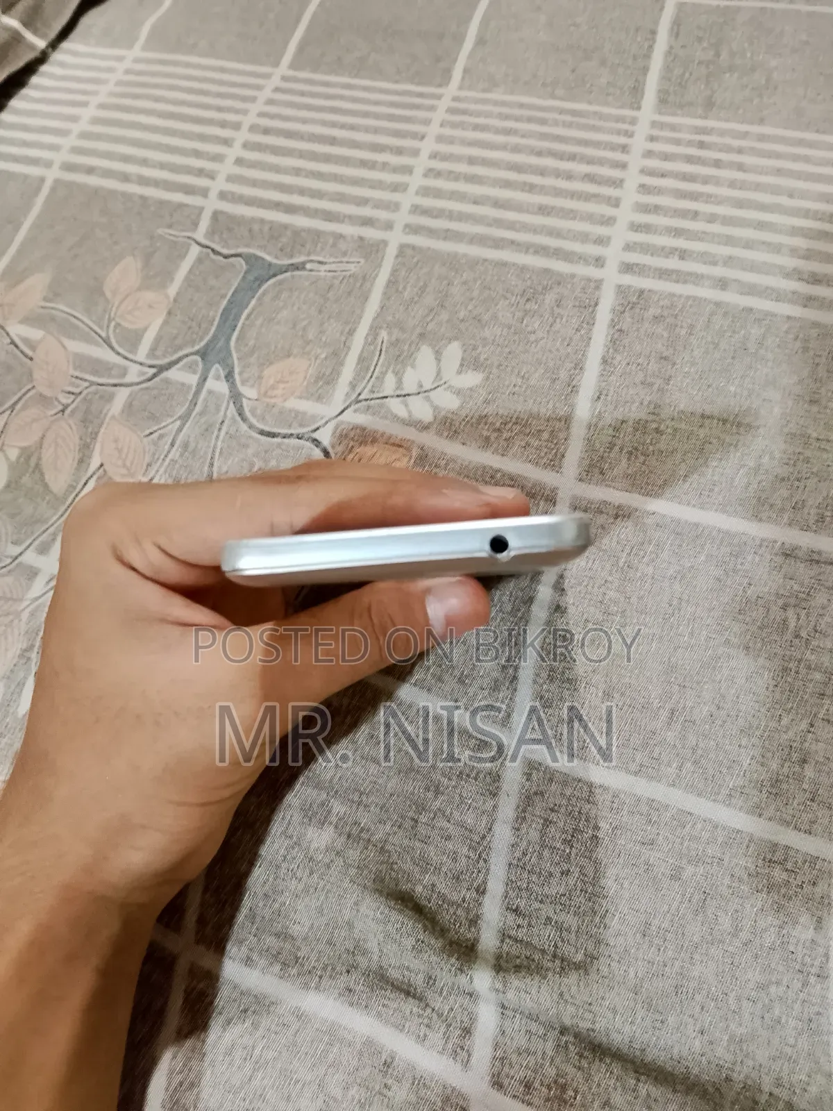 Samsung Galaxy Grand Prime Plus 8 GB Gold