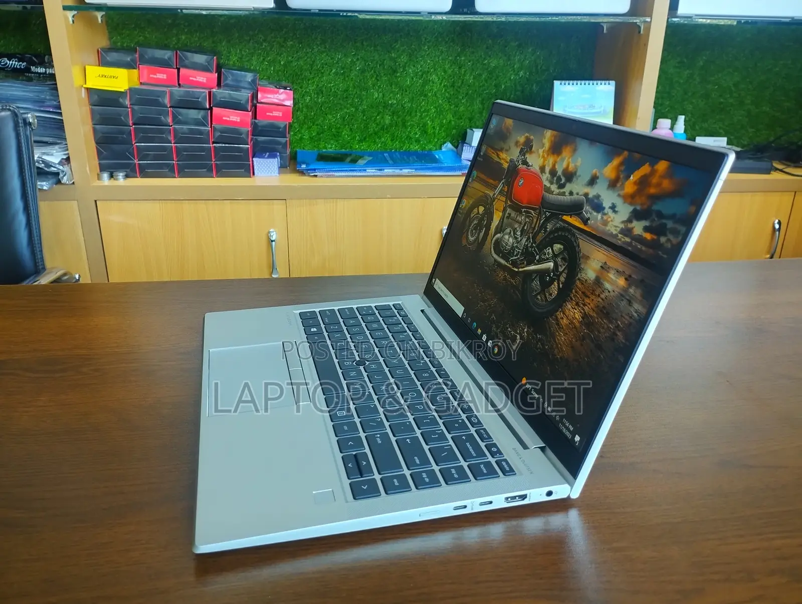 Laptop HP EliteBook 845 G8 8GB AMD Ryzen 5 SSD 256GB