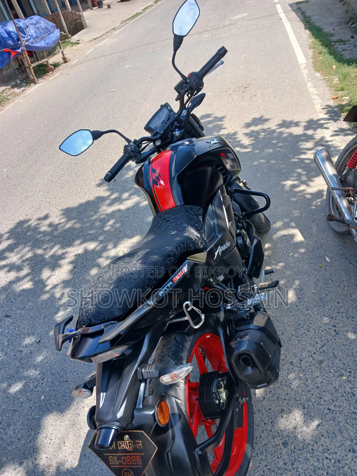 TVS Apache 160 4V 2023 Black