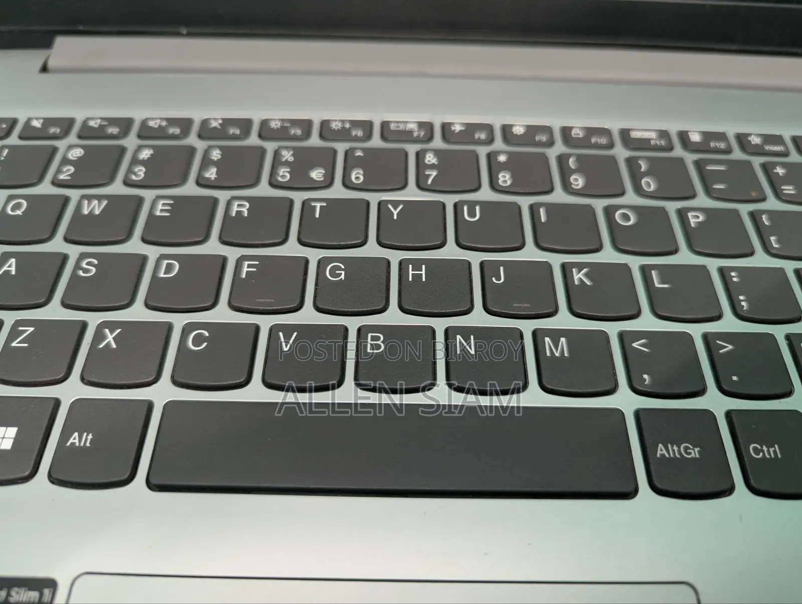Laptop Lenovo 8GB Intel Celeron SSD 256GB