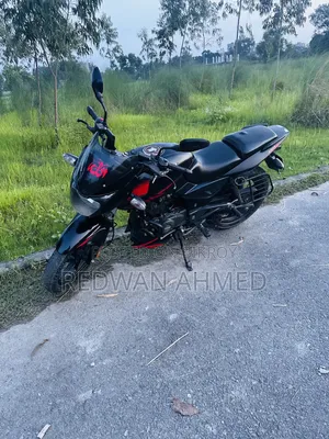Bajaj Pulsar 150 2022 Black