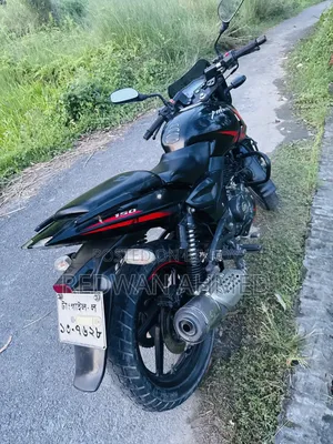 Bajaj Pulsar 150 2022 Black