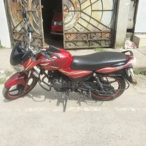 Bajaj Discover 100 2015 Red