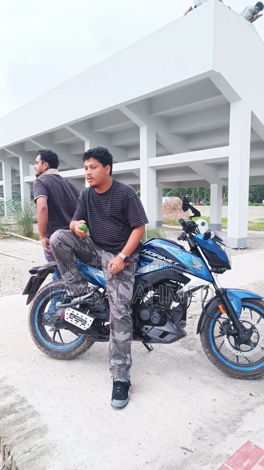 Honda Hornet 2022 Blue